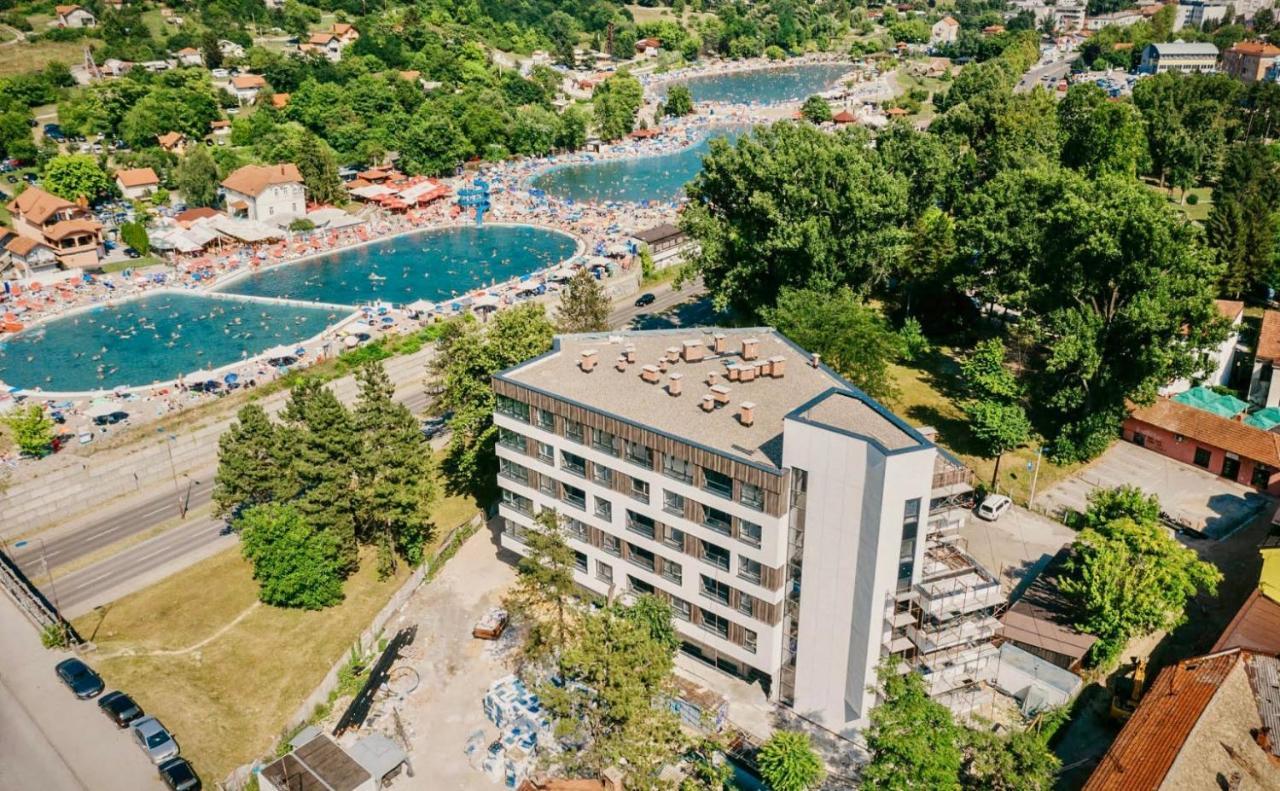 Emma Park Lake Тузла Экстерьер фото